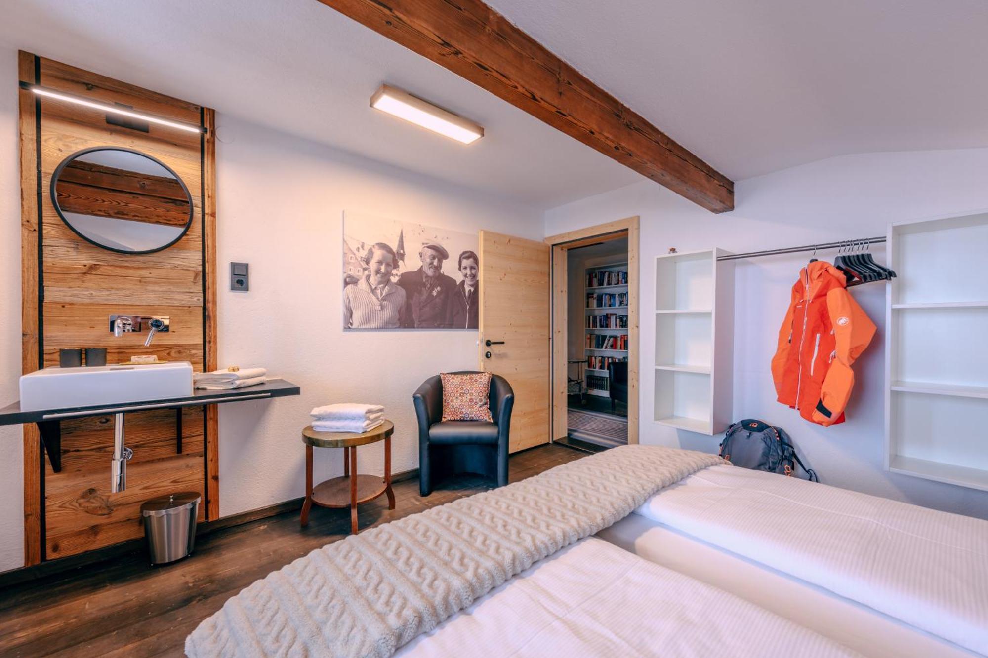Haus Richard Falch - Inklusive Kostenloser Premium-Sommerkarte Sankt Anton am Arlberg Exterior foto